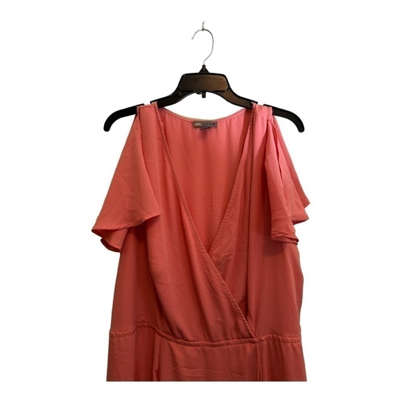 LOVE by Design FLUTTER SLEEVE WRAP MAXI DRESS IN PINK - Picture 4 of 14